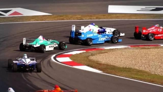 玩转赛车，掌握漂移技巧