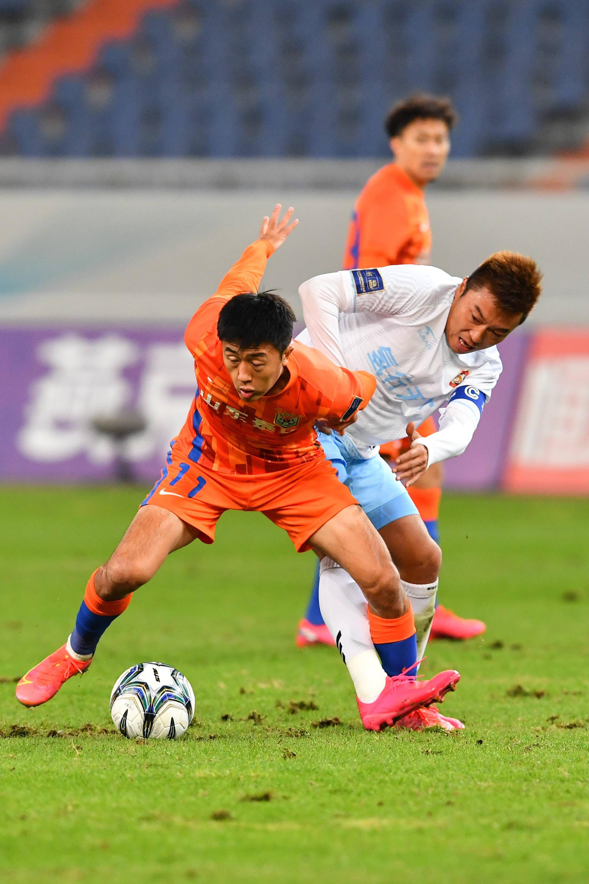 葫芦侠怎么用修改器修改_fm2010修改器_王者战区定位器修改