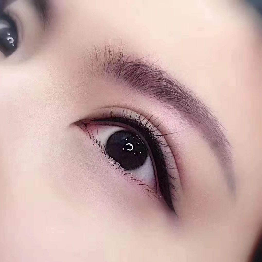 德国女孩化妆游戏_化妆德国女孩游戏叫什么_化妆女孩的游戏