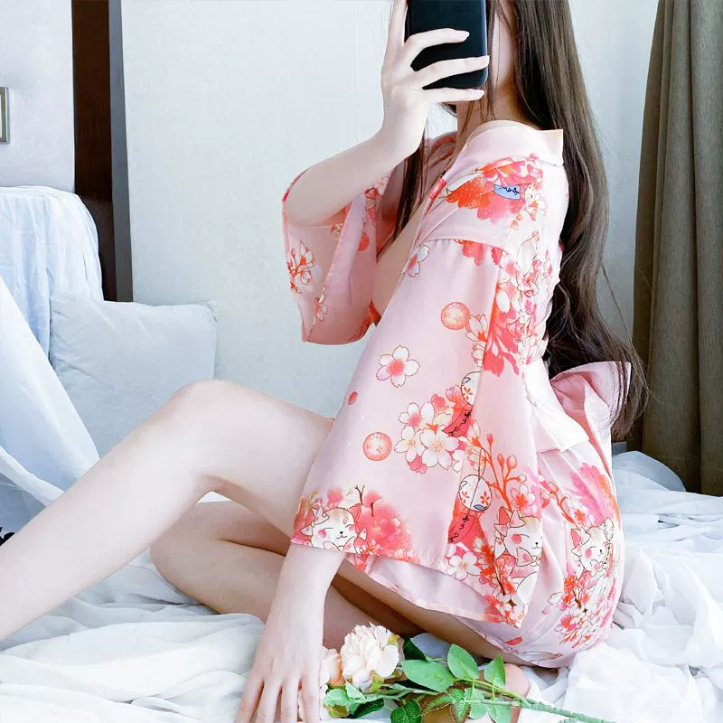 让美女操爱尖叫视频_我爱操美女_美女被操