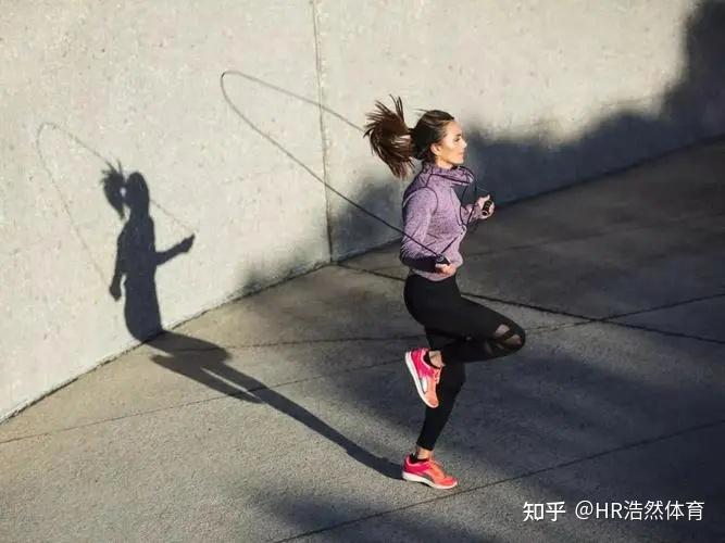 视频跳绳计数_天天跳绳作弊视频跳绳_跳绳视频