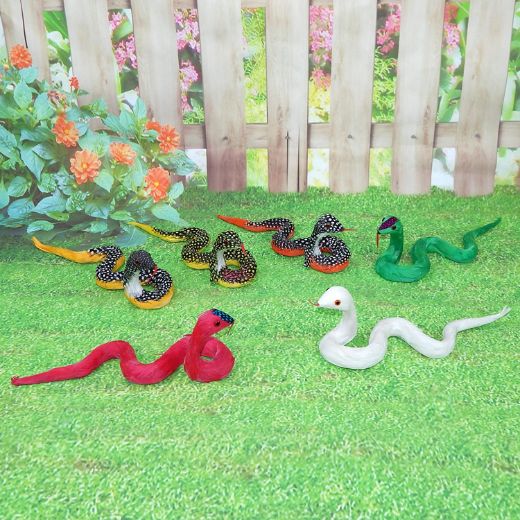 蛇蛇大作战q群礼包卡号_爱妹大作战新手礼包_蛇蛇争霸礼包卡号