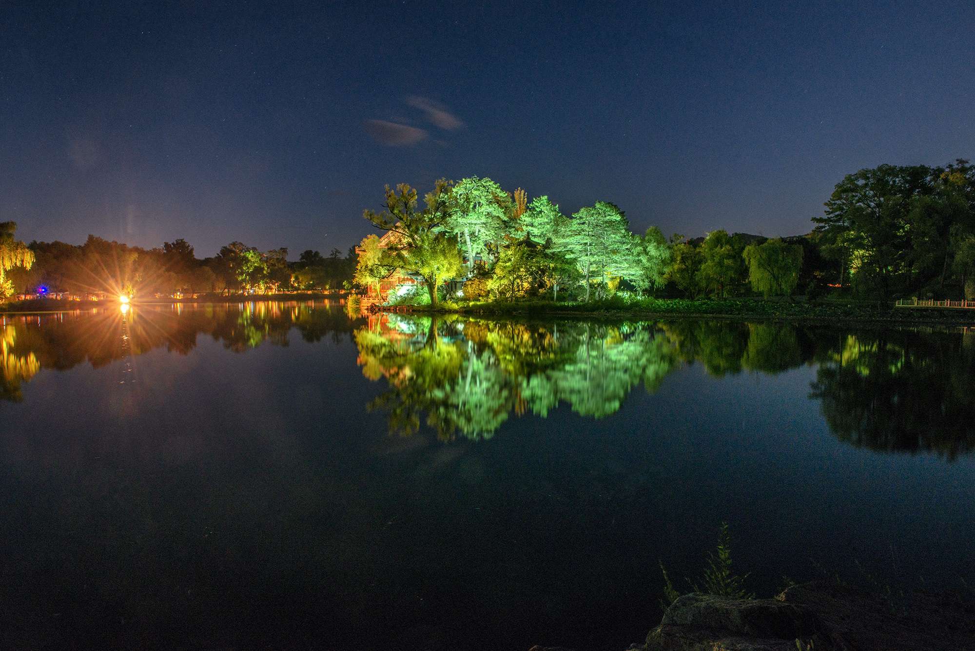 cfbug夜幕山庄_夜幕山庄水池bug_夜幕山庄攻略