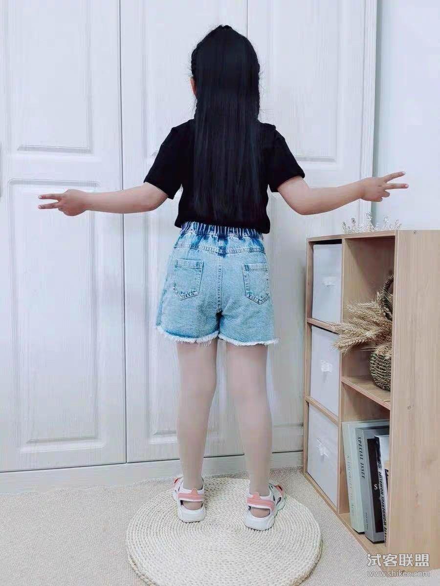 非日常闷绝游戏老师_非日常的闷绝游戏丝袜推销员_非日常闷绝游戏封面