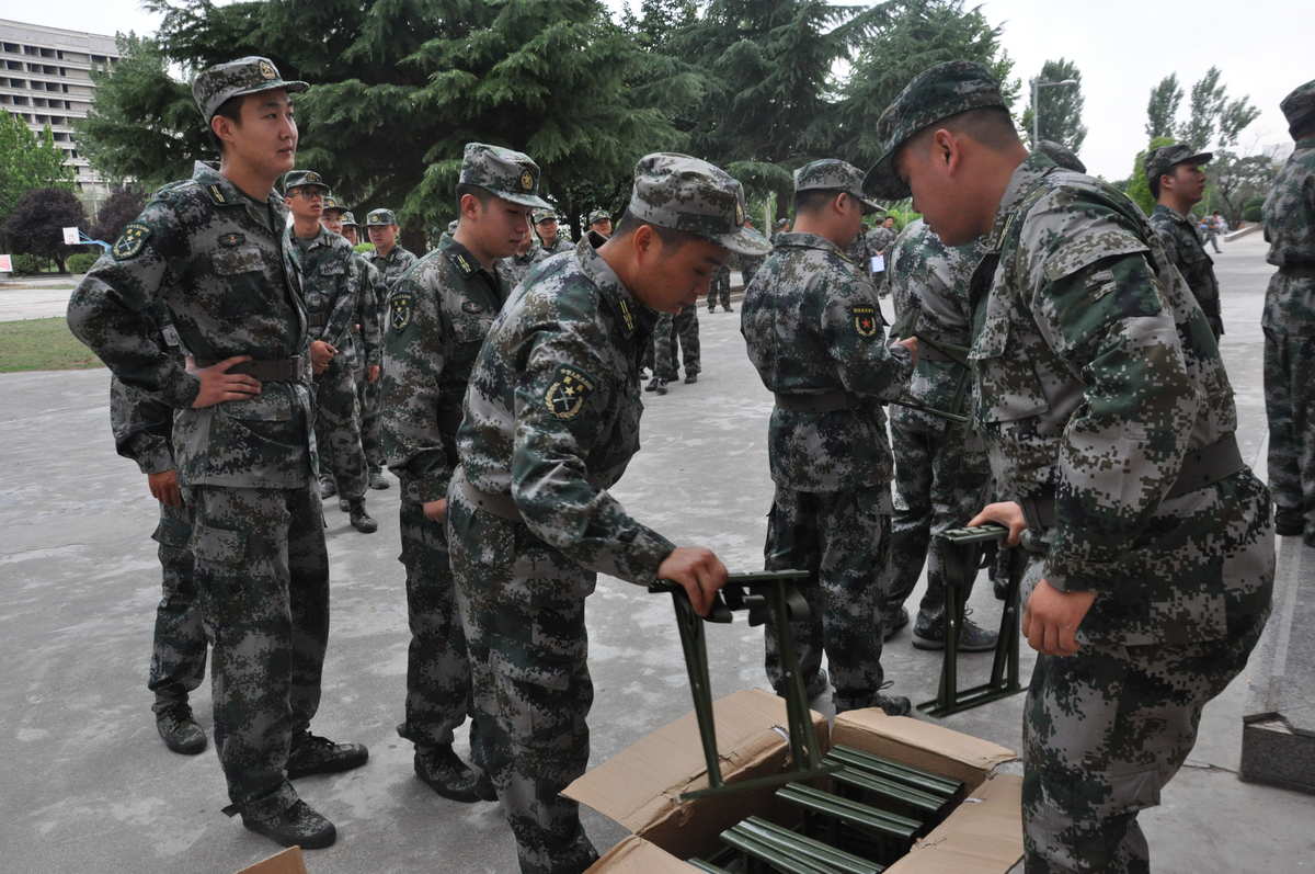 明日方舟资深干员tag最新_明日方舟资深干员tag搭配_明日方舟资深干员词条一览