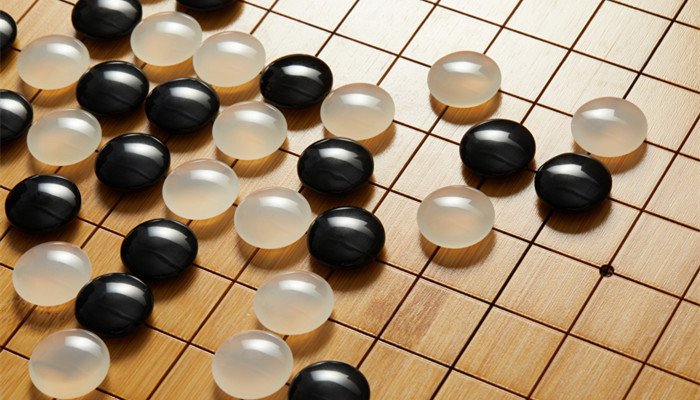 围棋对弈平台哪个好_围棋对弈精美句子_围棋对弈