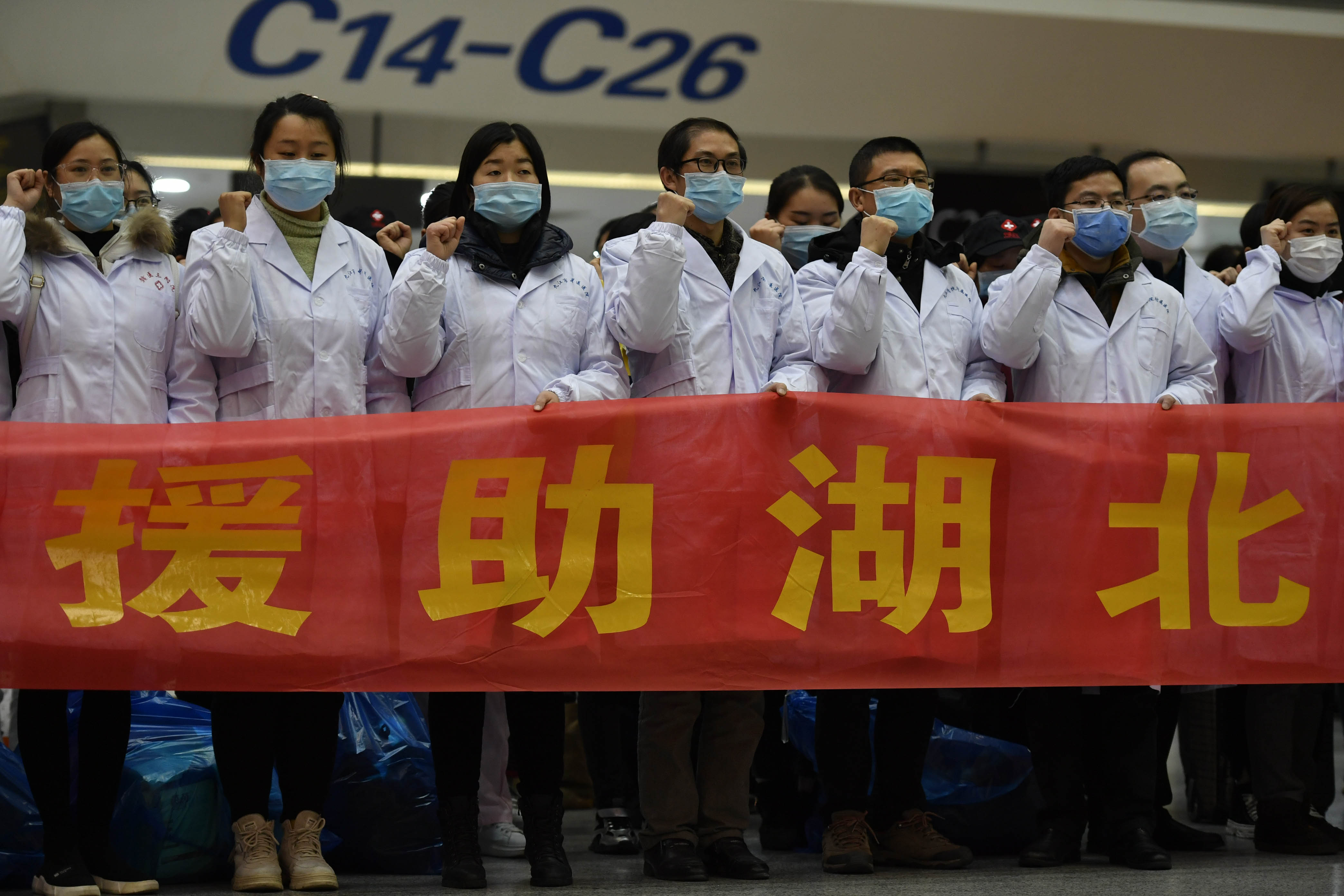 明日方舟资深干员词条一览_明日方舟资深干员搭配支援_明日方舟资深干员tag搭配