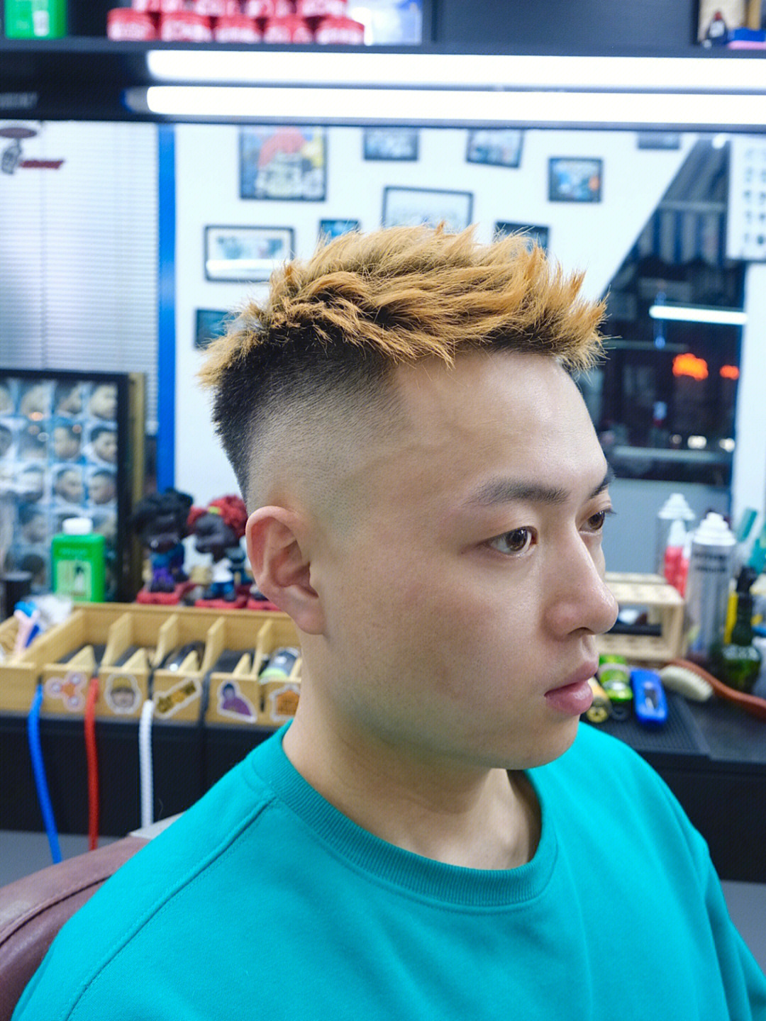 大全男生发型短发_大全男生发型图片_男生发型大全