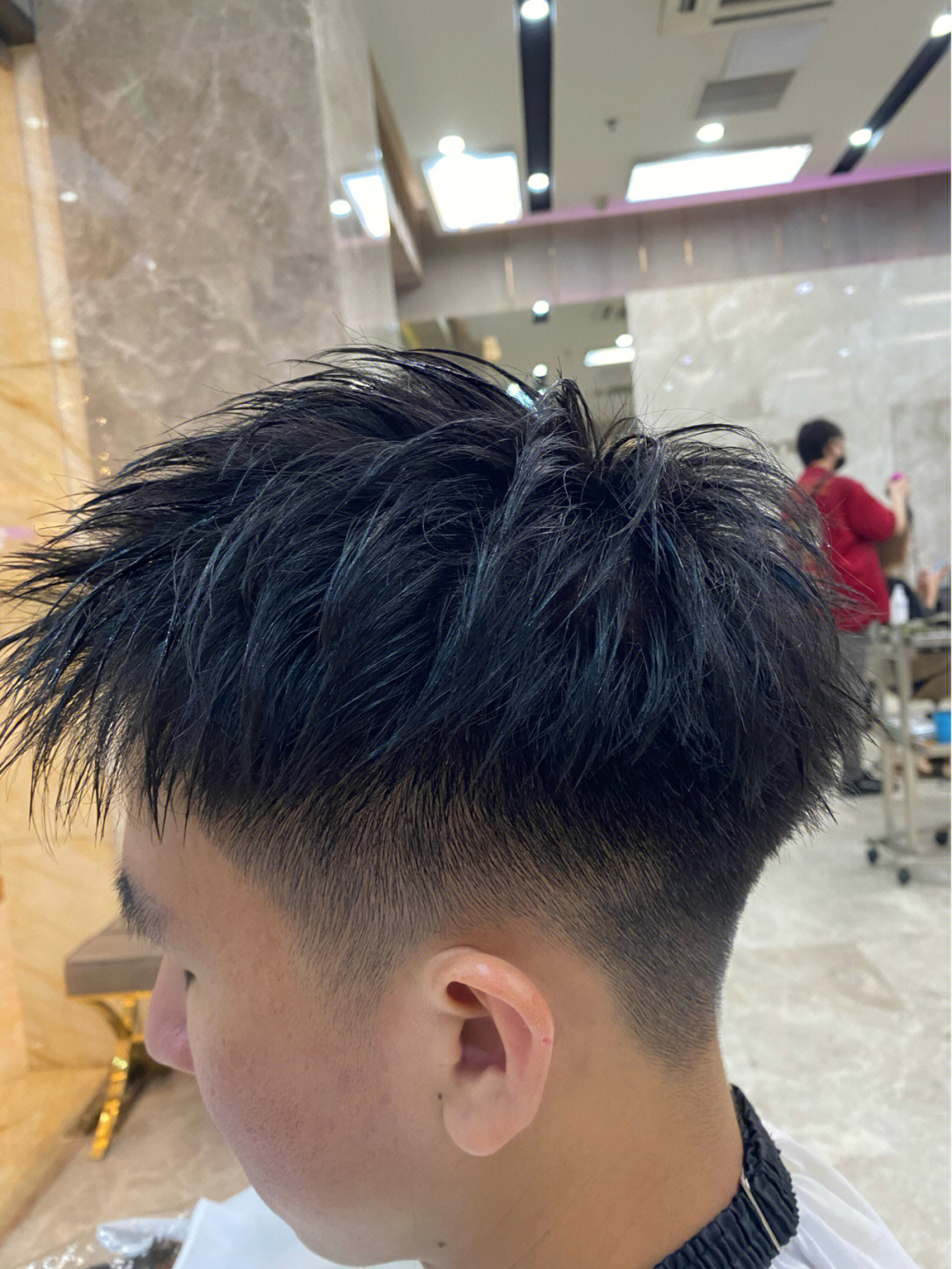 大全男生发型图片_男生发型大全_大全男生发型短发