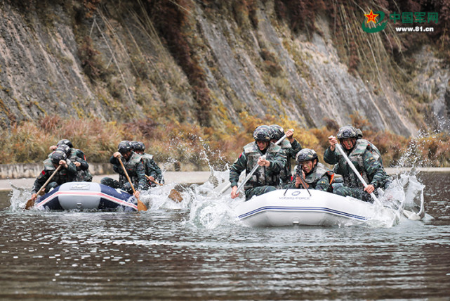 激战海陆空手游_激战海陆空好玩吗_激战海陆空还有人玩吗