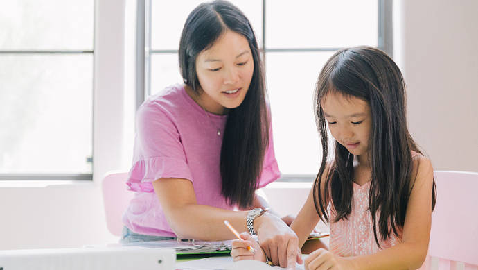 漂亮女局长8800_漂亮女家教_漂亮美女家教在线观看