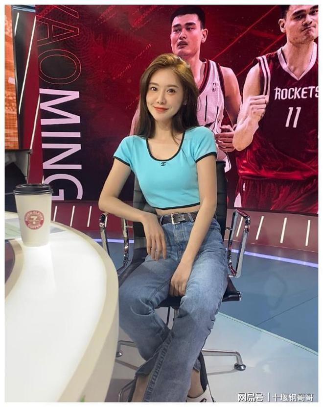 美女全身脱光_美女全身脱光_美女全身脱光