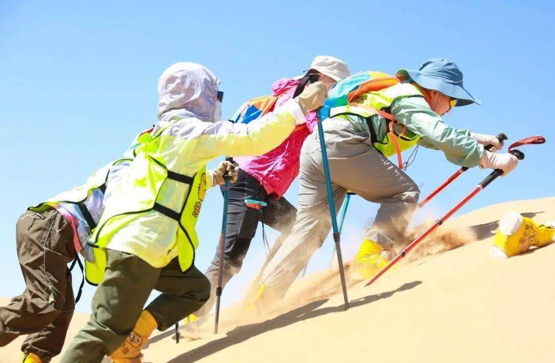 飞跃地平线手机游戏下载-飞跃地平线：手机游戏下载