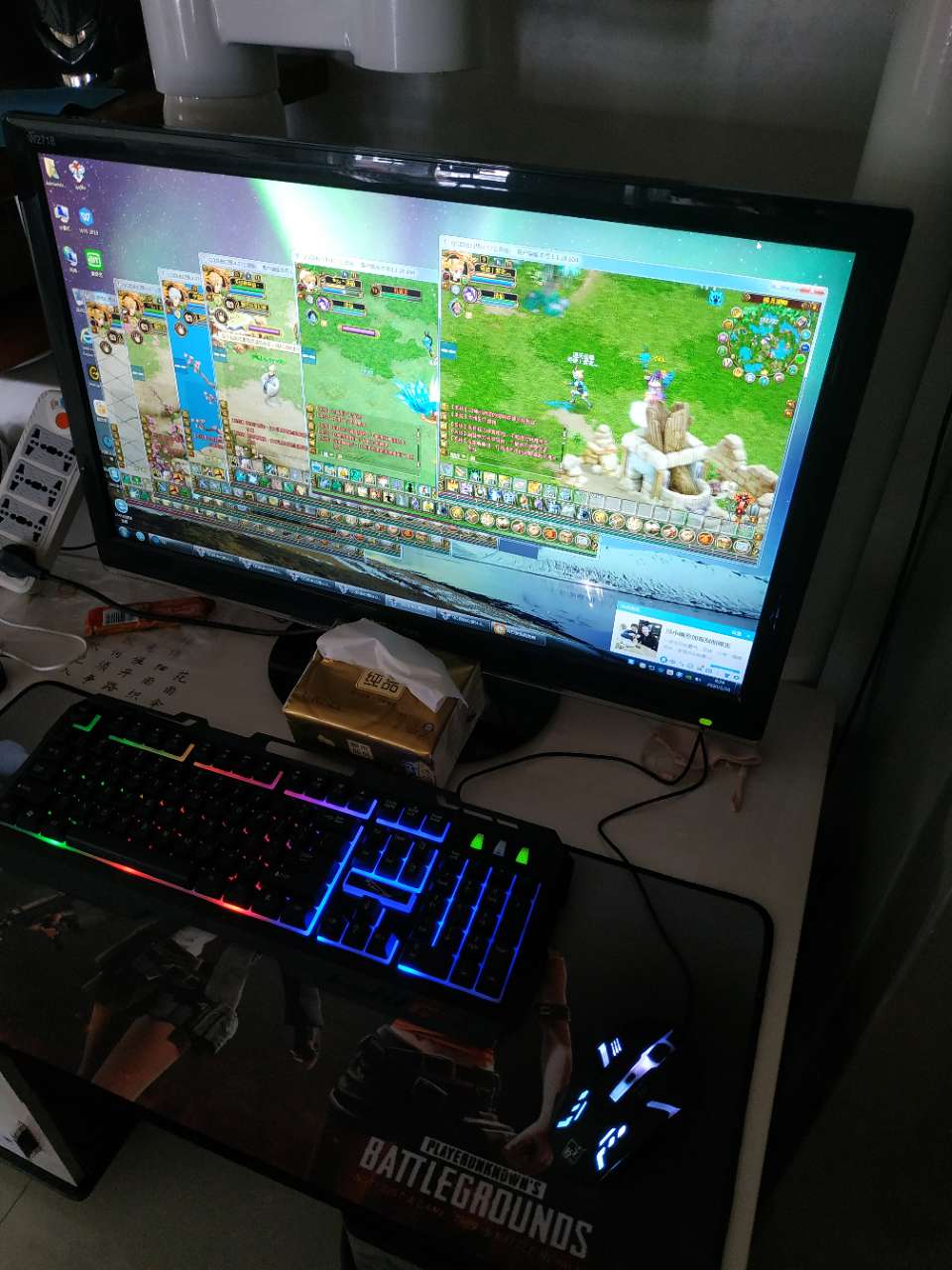 电脑游戏清晰度对比手机_玩游戏对比度_电脑清晰度对比度多少合适