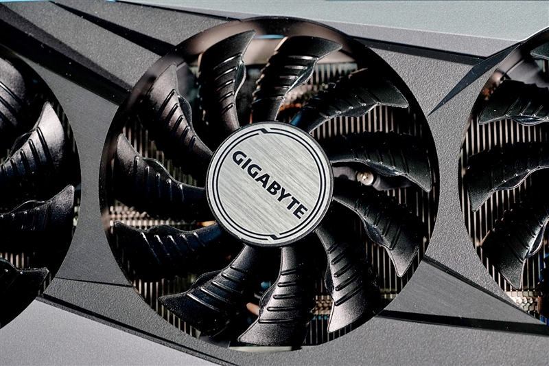 rog3游戏手机发布_rog游戏手机3发布会_rog3游戏手机怎么样
