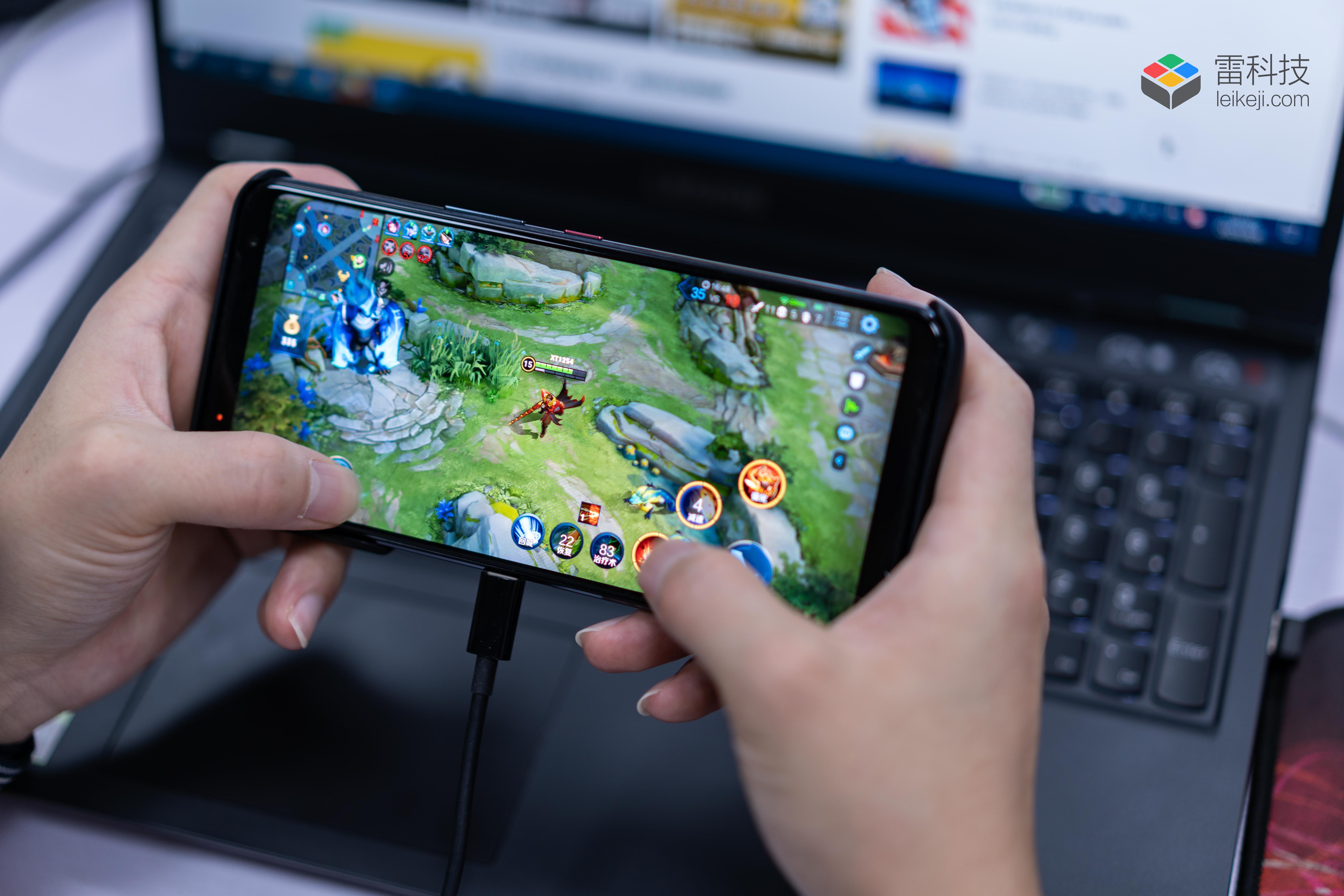 穿越火线手游大主播_主播玩的穿越火线下载_穿越火线主播推荐游戏手机