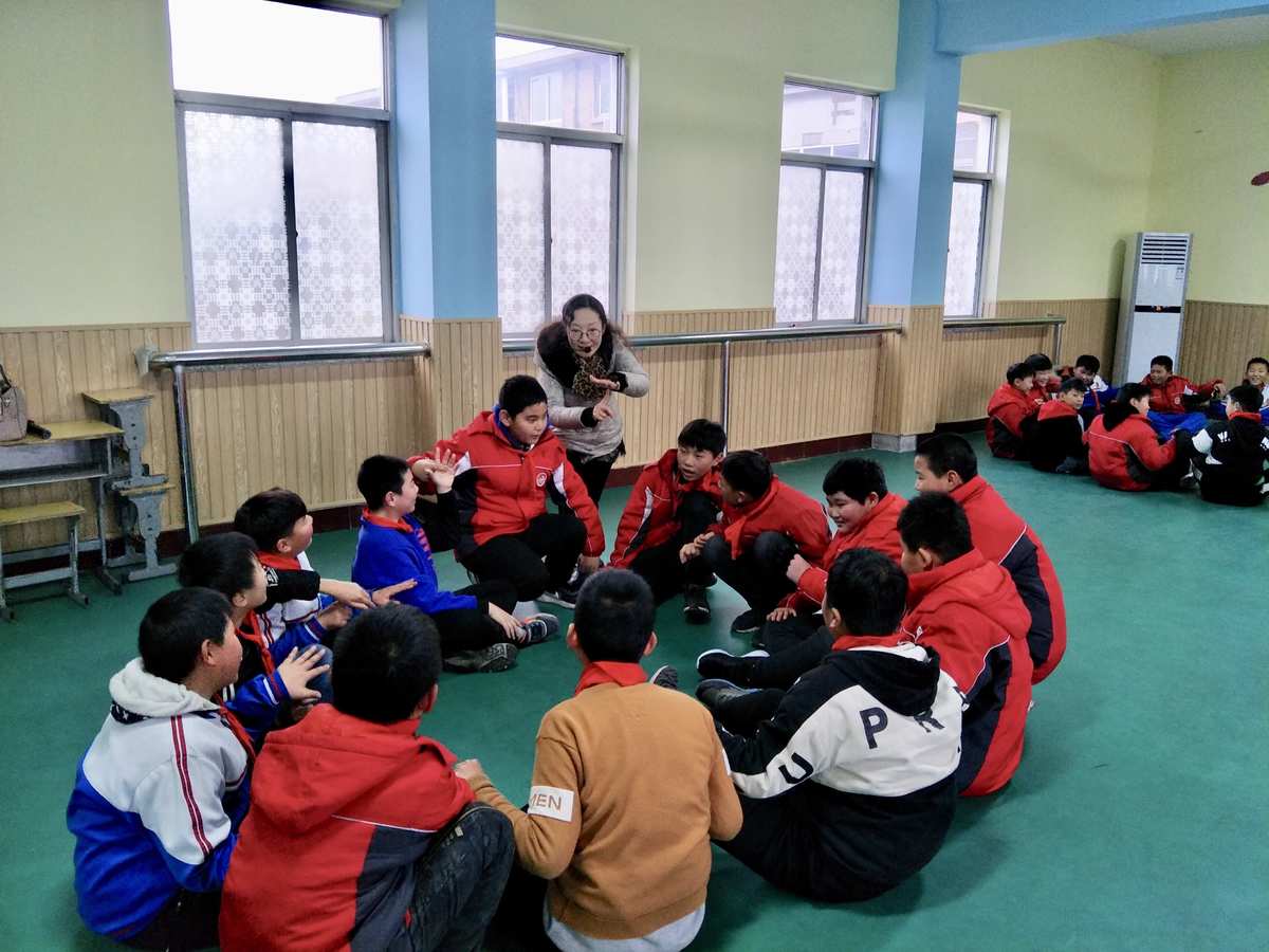学生用游戏手机_对学生要求不高的手机游戏_手机高要求游戏学生可以玩吗