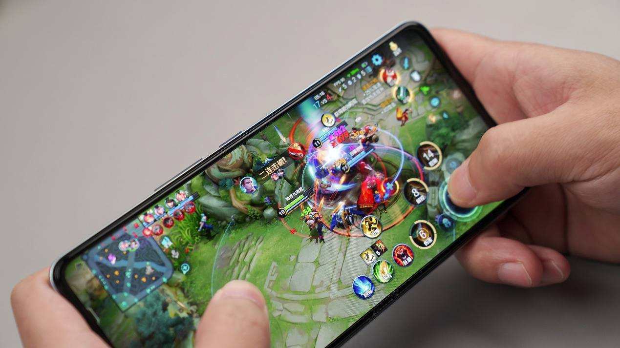 作文版游戏_别了手机游戏作文600字_手机游戏作文500字六年级