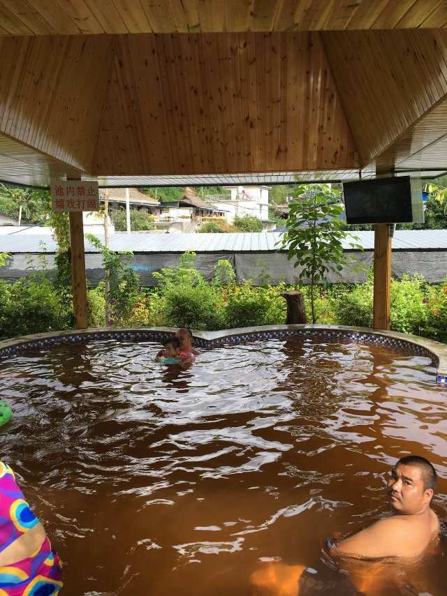 老温泉怎么样_温泉水能做豆腐吗_豆腐泡温泉老手机游戏