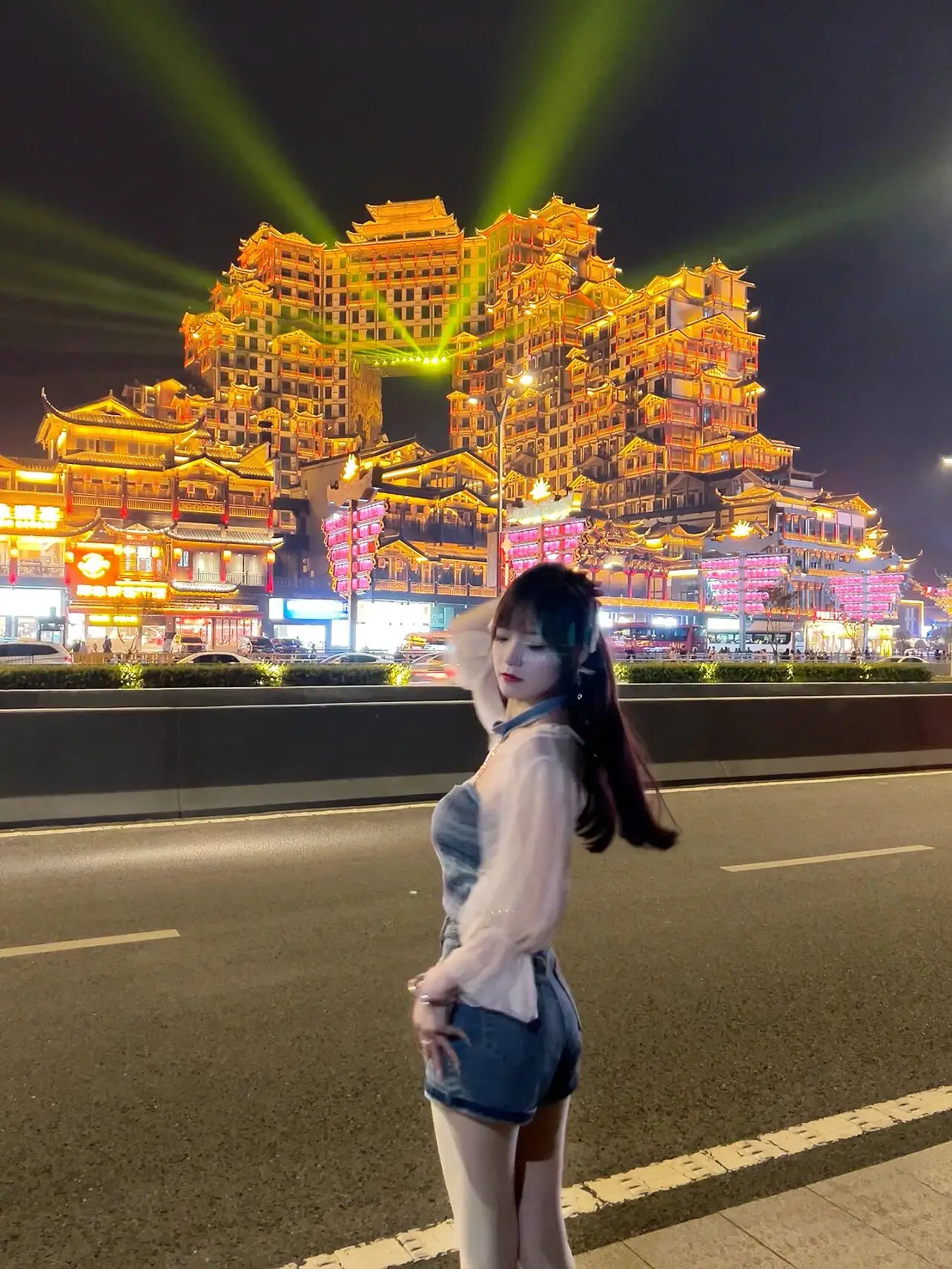 或守鞠亚-探寻守鞠亚的神秘之旅，感受大自然的包容与美丽