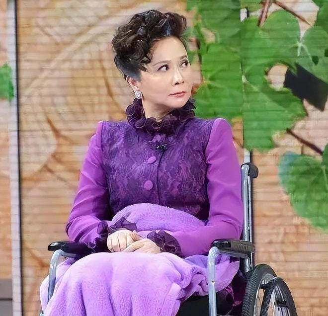 蔡明老师手机游戏_蔡明老师哔哩哔哩_蔡明手机游戏老师是谁
