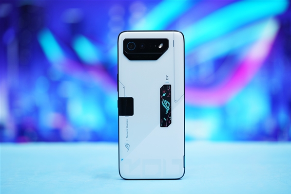 rog游戏手机拍照怎么样_2021年游戏拍照手机_rog游戏手机自拍