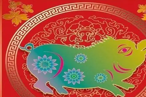 拍照的手机游戏_打游戏自拍什么手机_春节手机自拍游戏