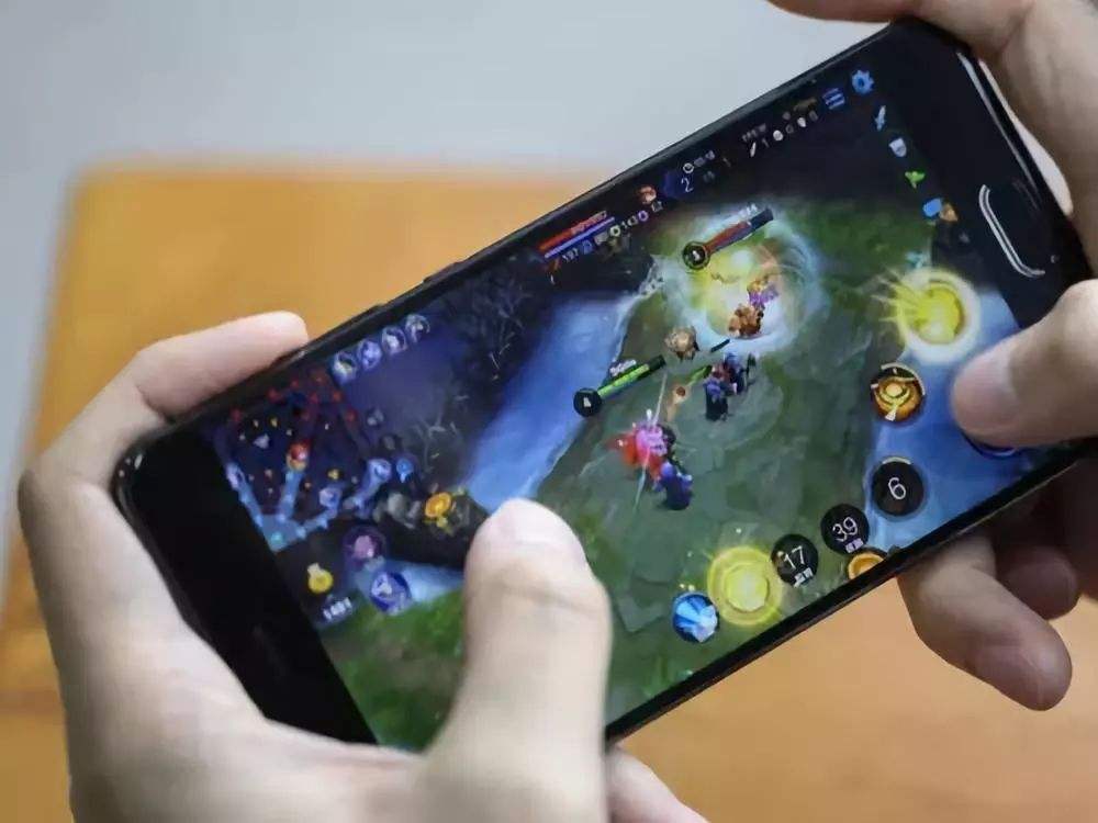 初中生手机游戏和学习_初中生玩的手机游戏_初中生爱玩的手机游戏