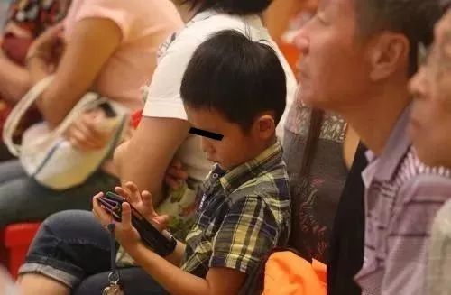 熊孩子的游戏_熊孩子游戏充值_12岁熊孩子手机游戏
