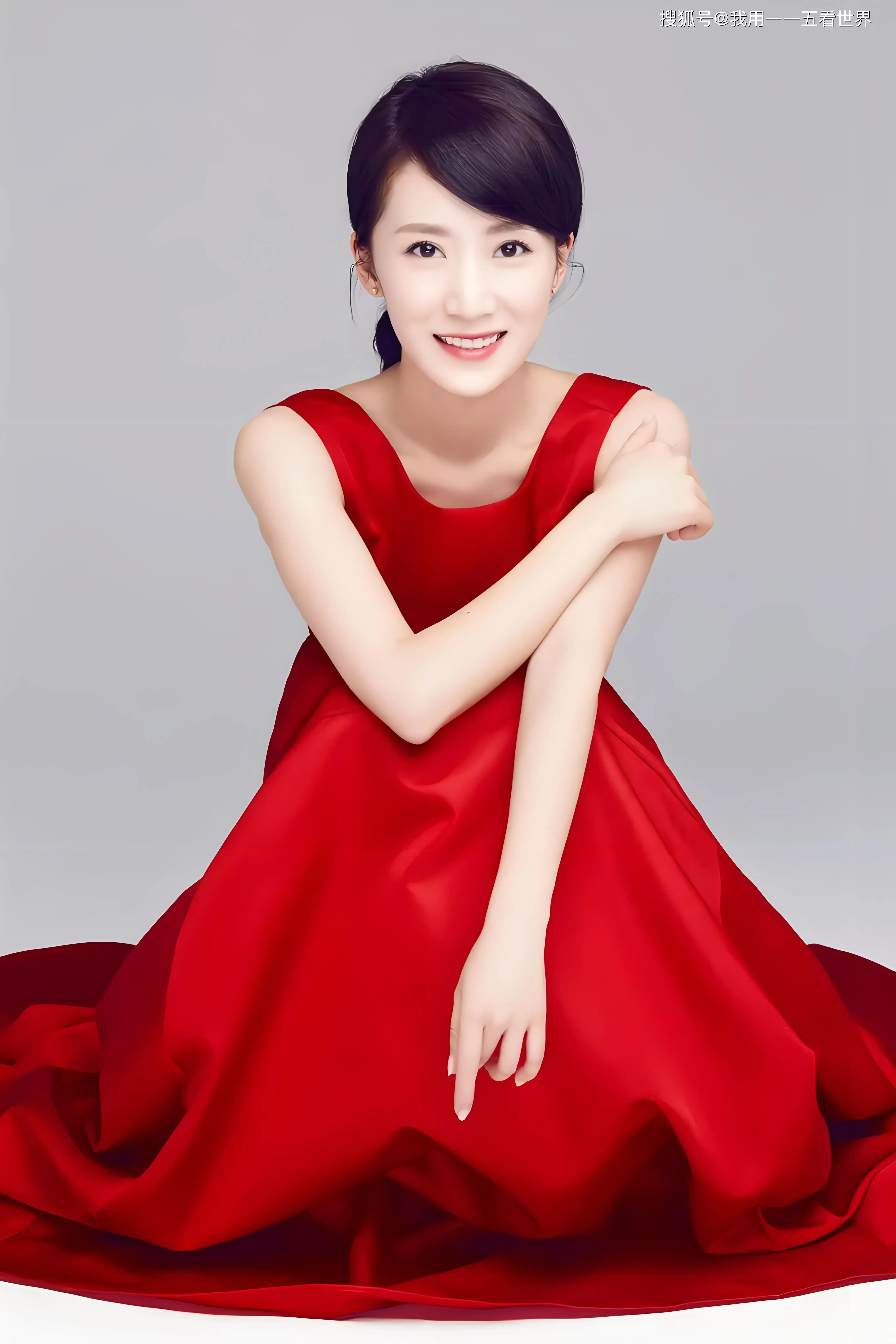 李轻扬_李轻扬_李轻扬