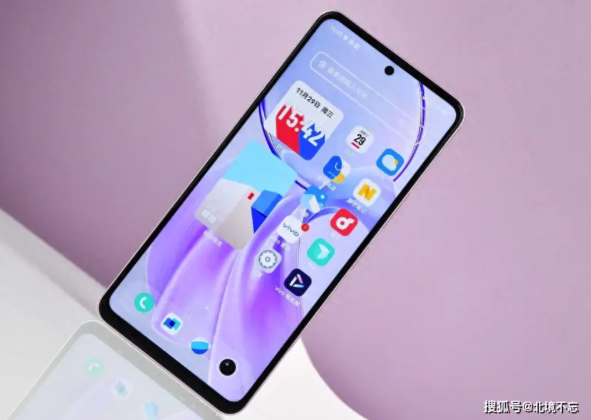1g内存能玩啥游戏手机_手机内存多少玩游戏不卡_1g内存的手机能玩什么游戏