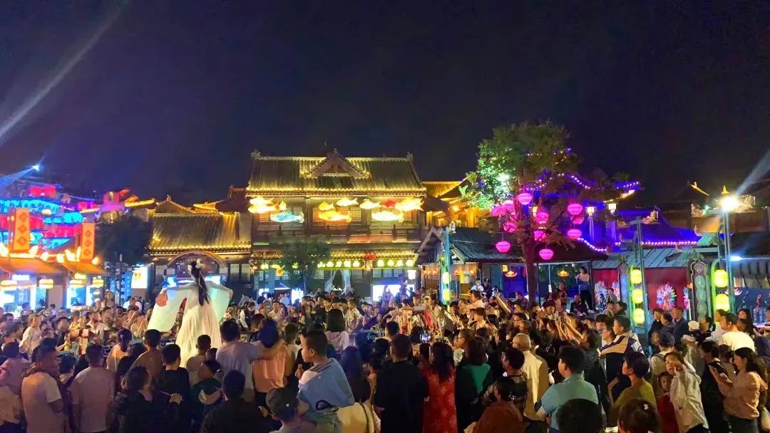 五一放假2022年_五一放假2021_五一放假年放几天