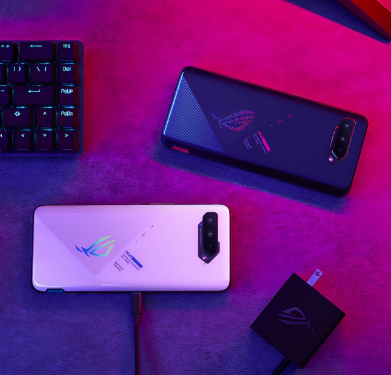 蓝色的游戏盒叫什么_蓝色的游戏手机_rog游戏手机蓝色