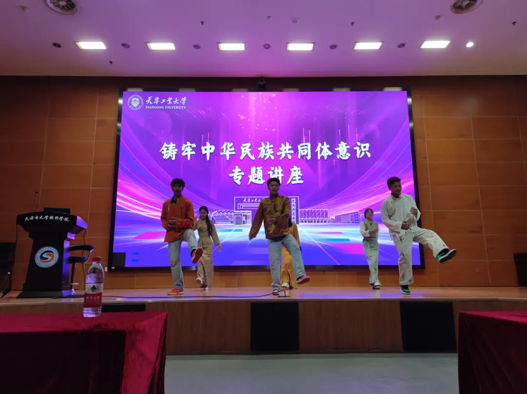 电影《霍元甲》观看_电影霍元甲在线播放_霍元甲电影免费高清在线观看
