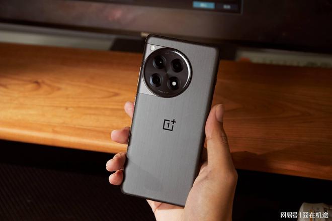 安卓手机游戏本性价比_安卓高性能游戏手机_安卓游戏手机推荐2021