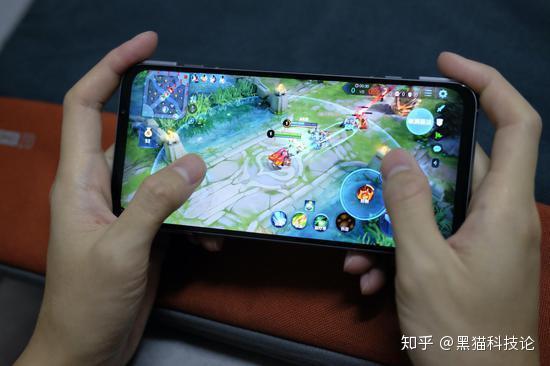 fps游戏画面抖动_fps游戏手机抖动_手机打游戏fps