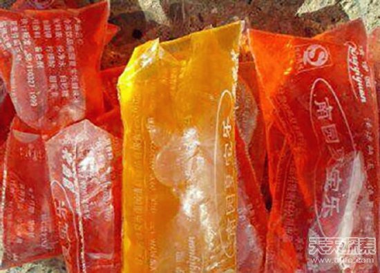 成龙历险成龙记_成龙记历险版手机游戏叫什么_成龙历险记游戏手机版