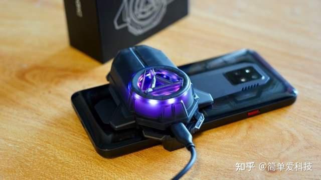 专打游戏手机_打游戏流畅是靠手机的什么_打游戏非常流畅的手机