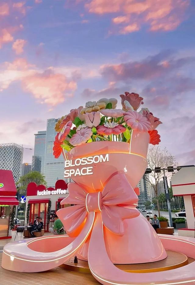 苹果手机店附近位置_附近iphone店_附近苹果手机店专卖店联系方式