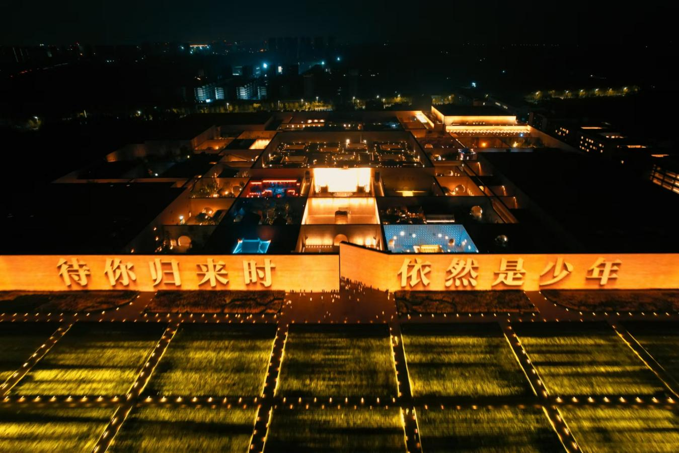 汉化恶狼手机游戏大全_恶狼游戏汉化组_恶狼游戏手机汉化