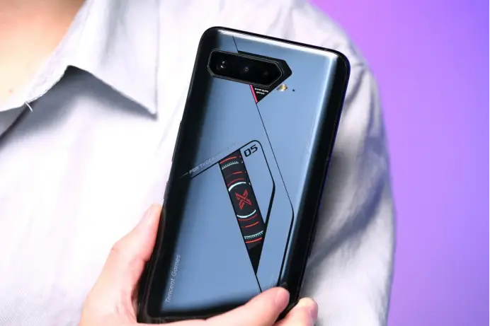 rog游戏手机5s 马达_手机振动马达电路_5s换震动马达图解