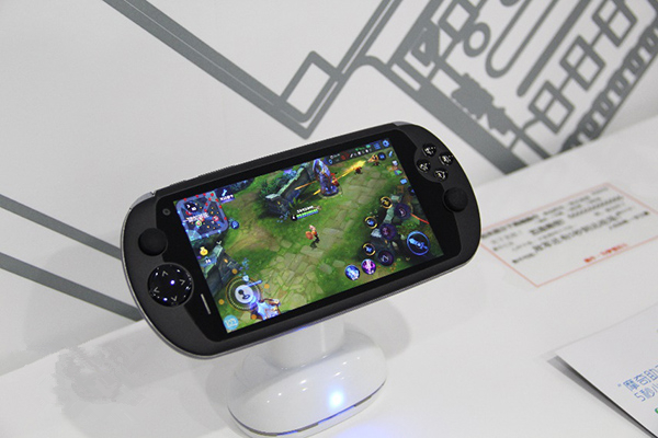 游戏手机开箱视频_游戏手机800～1000元_9.9元游戏手机开箱