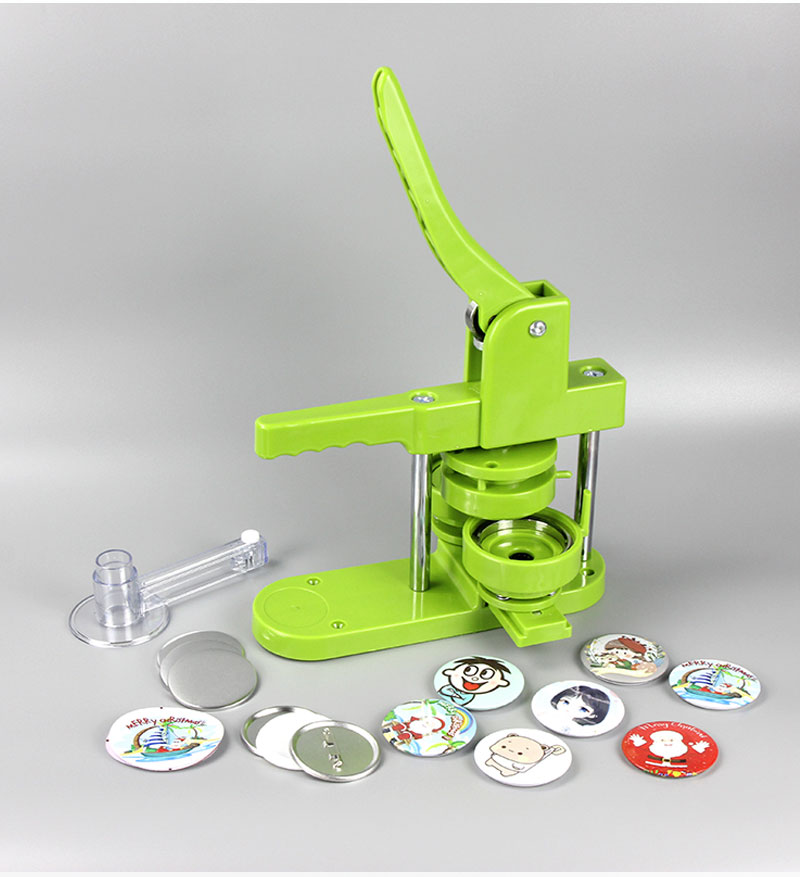 cf手机游戏女生节_手机cf女角色_女生玩cf