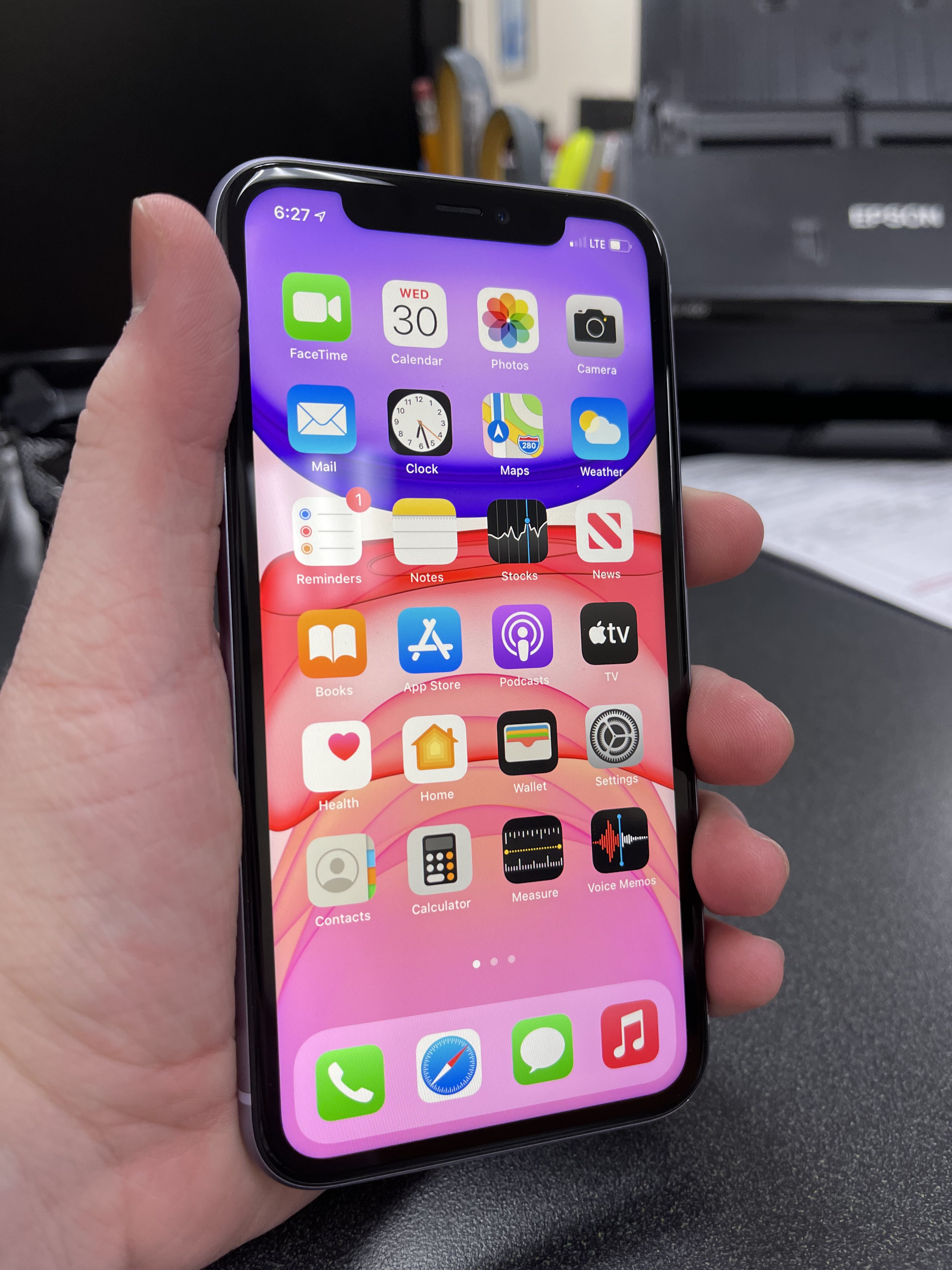 苹果11公认最好看的颜色_苹果哪个颜色耐看_哪个颜色的iphone好看