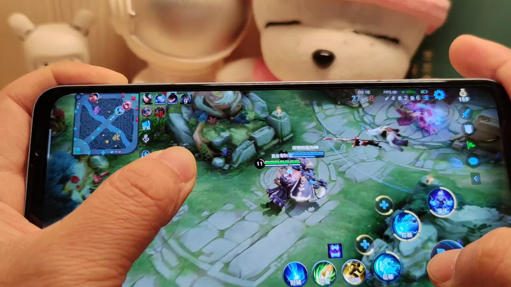 选打手机好游戏要买什么_打游戏要选哪个手机好_手机玩游戏选什么手机