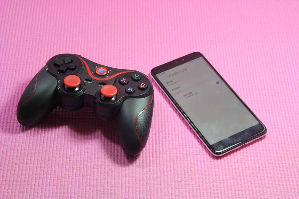 电视游戏手机当游戏手柄_游戏手柄电视手机怎么连接_手柄游戏电视