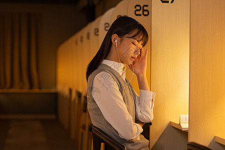 可爱图片犯困头像_犯困的图片可爱_可爱图片小图