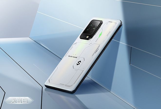 安卓那款手机玩游戏好-ROGPhone5、黑鲨 4Pro、红