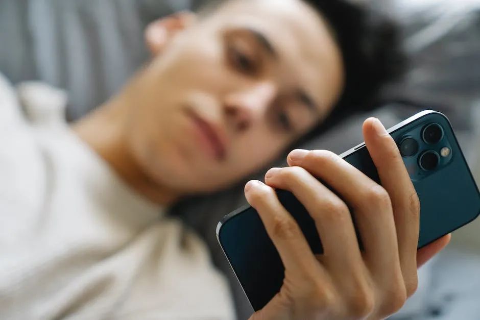 玩手机游戏的人_玩手机游戏违法吗_不让人可以玩的手机游戏