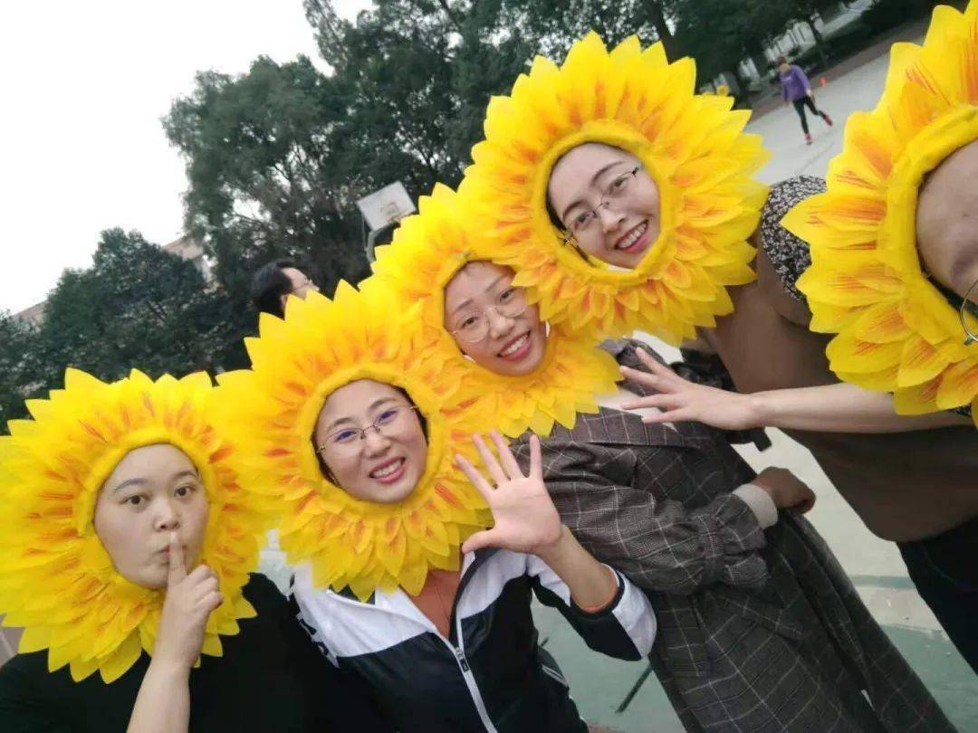 姐妹学院的英文_学园姐妹链接_学园姐妹